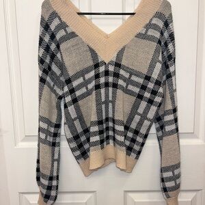 Fall Plaid V-Neck Sweater - Beige and Black